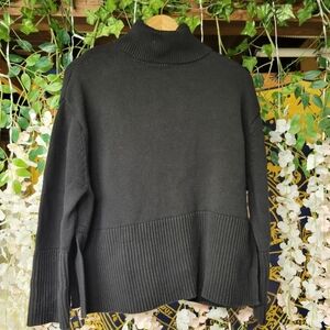 GAP black turtleneck sweater